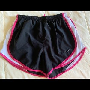 Nike shorts size small